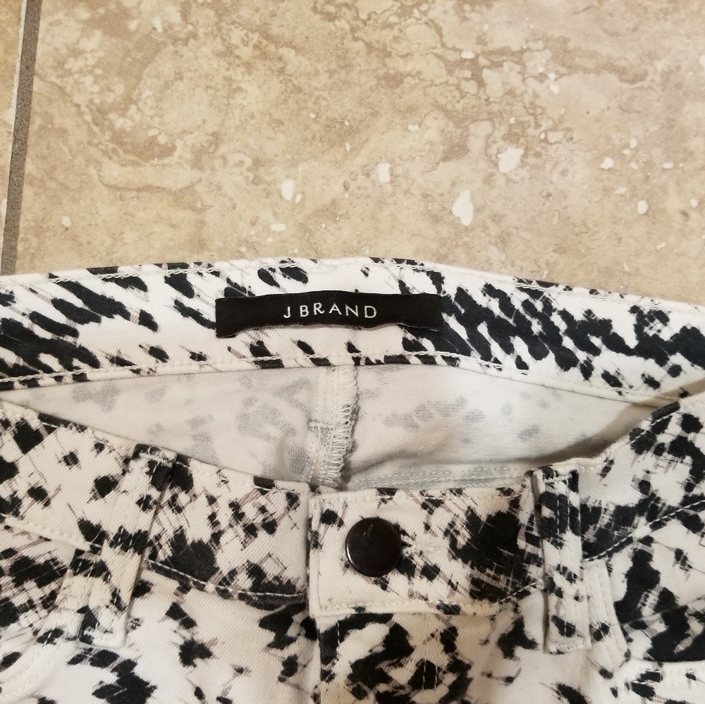 J Brand Labyr Prt super skinny sz 28